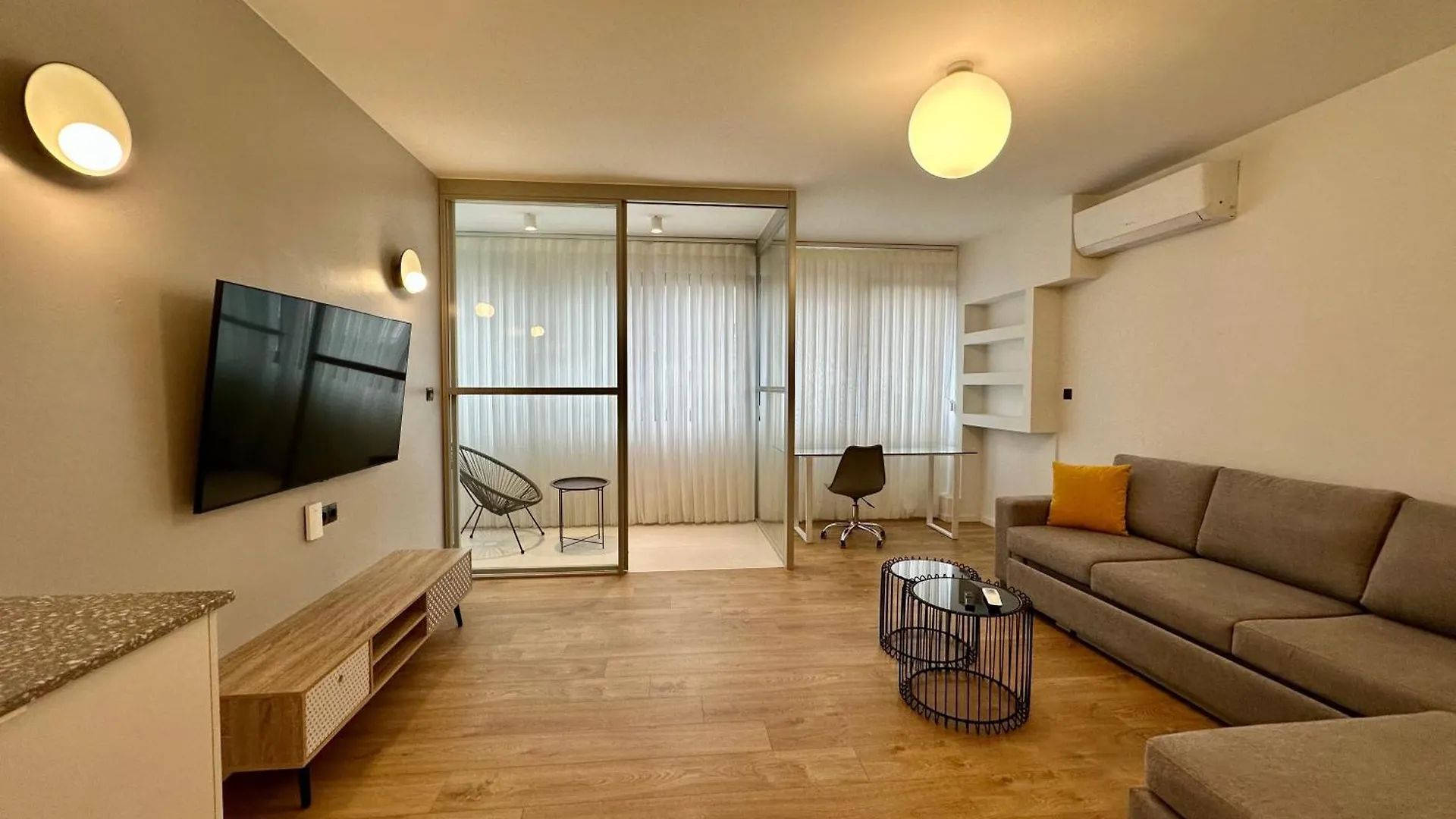 Skg Modern Apt1 Thessaloniki